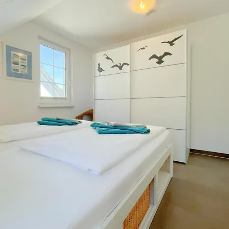 Am Kuestenwald 9 Seemoewe